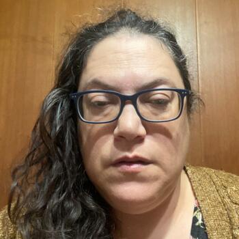 Babysitter in Ramat Gan: מיכל