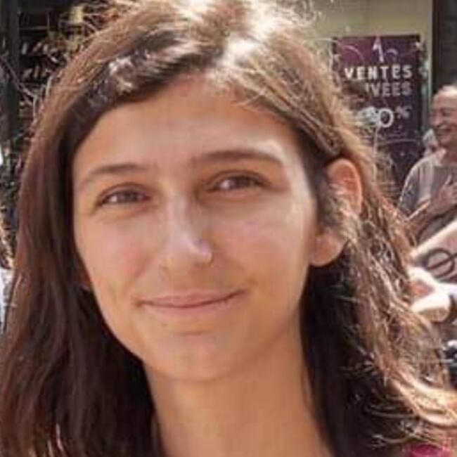 Babysitter in Lyon: Julia