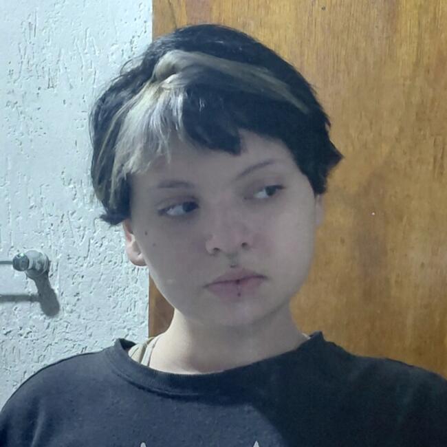 Babysitter in Mogi das Cruzes: Julia
