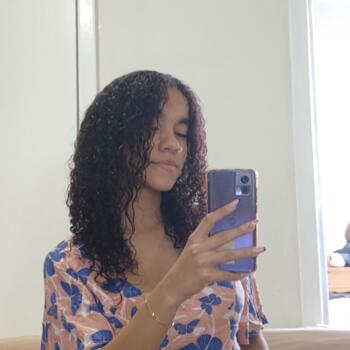 Babysitter in Tubarão: Stefany