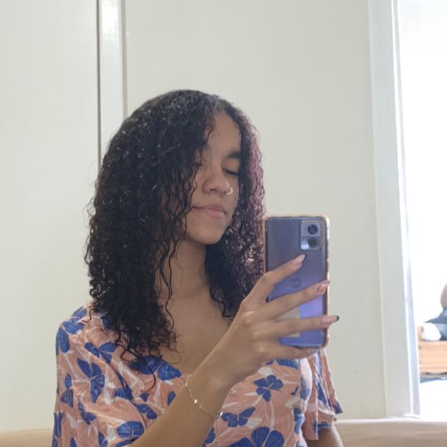 Babysitter in Tubarão: Stefany