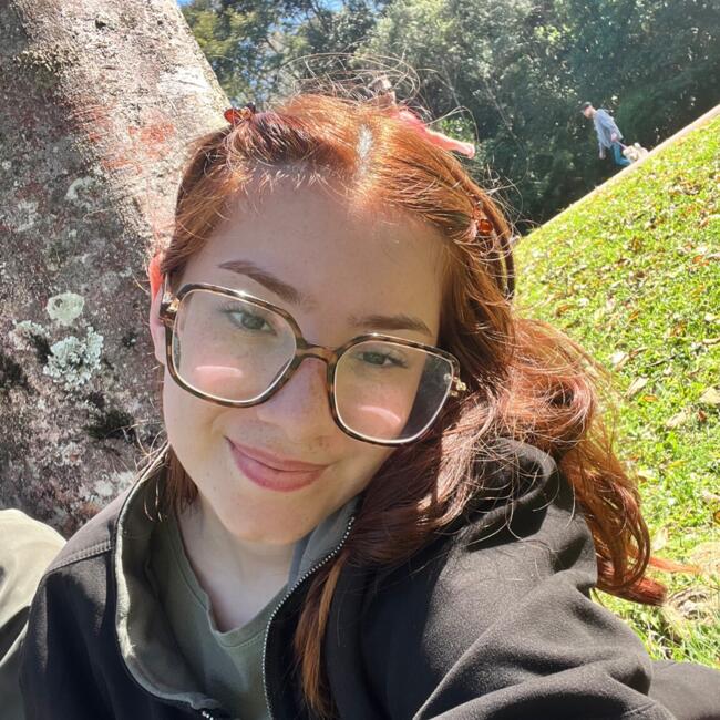 Babá em Almirante Tamandaré: Fernanda