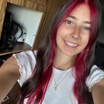 Nanny in Korumburra: Mikaela