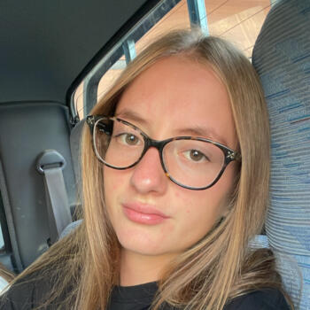 Babysitter Cascina: Elena