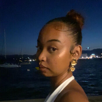 Babysitter in Annemasse: Nirina