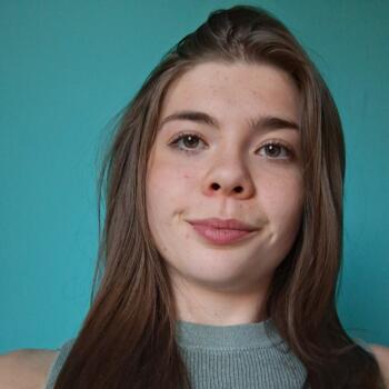Babysitter in Beauchalot: Clara