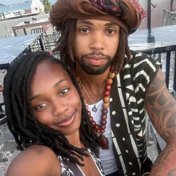 Babysitting job in Nueva Gorgona: babysitting job April