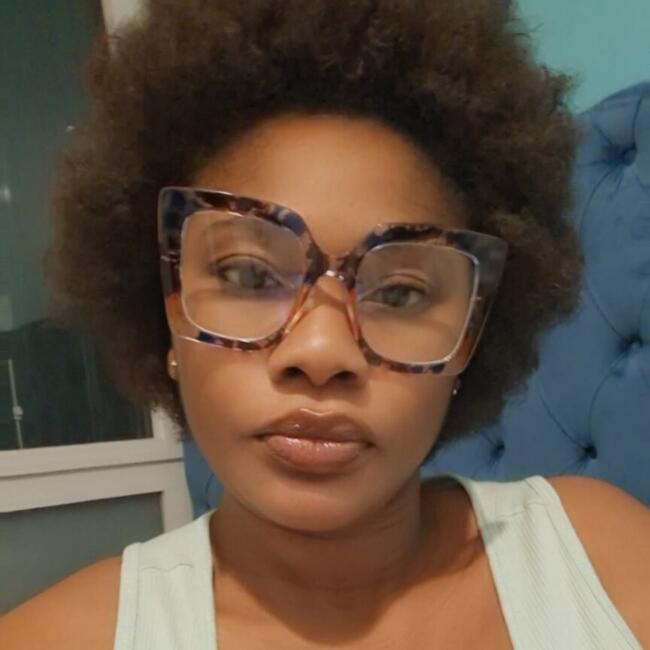 Babysitter in Lausanne: Valerie