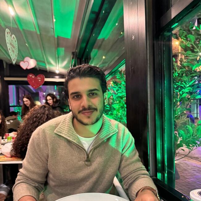 Canguro en Torrejón de Ardoz: Mohamed
