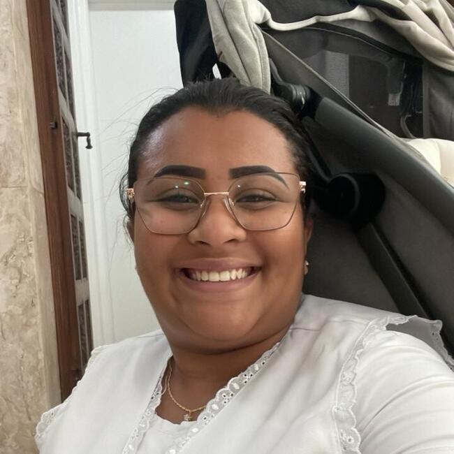 Babysitter in São Paulo: Amanda