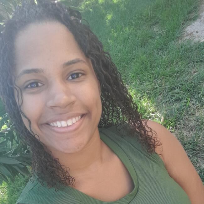 Babysitter in Maricá: Miriam Santos
