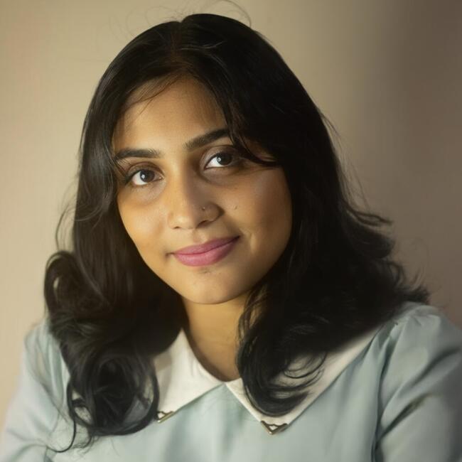 Baby-sitter in Dartmouth: Jiya Rose