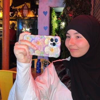 Baby-sitter Stains: Noore-el-hoda