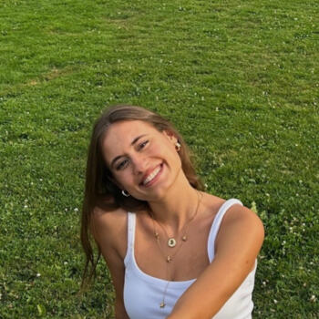 Canguro en Alicante: Noa