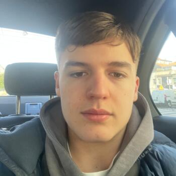 Babysitter em Porto: Pedro