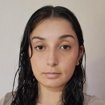 Babysitter Montevideo: Fiorella