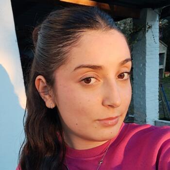 Babysitter Montevideo: Fiorella