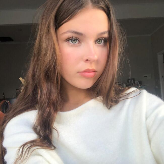 Babysitter in Kerikeri: Sienna