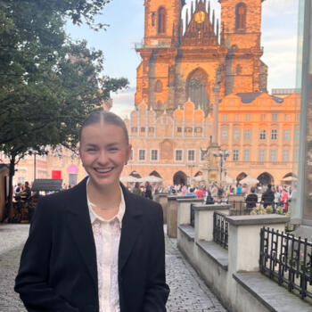 Babysitter in Kostelec nad Labem: Adéla