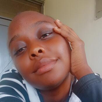 Babysitter in Ruiru: HOPE