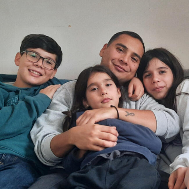 Δουλειά για babysitter στην περιοχή Σαντιάγο: Gabriel Ibáñez