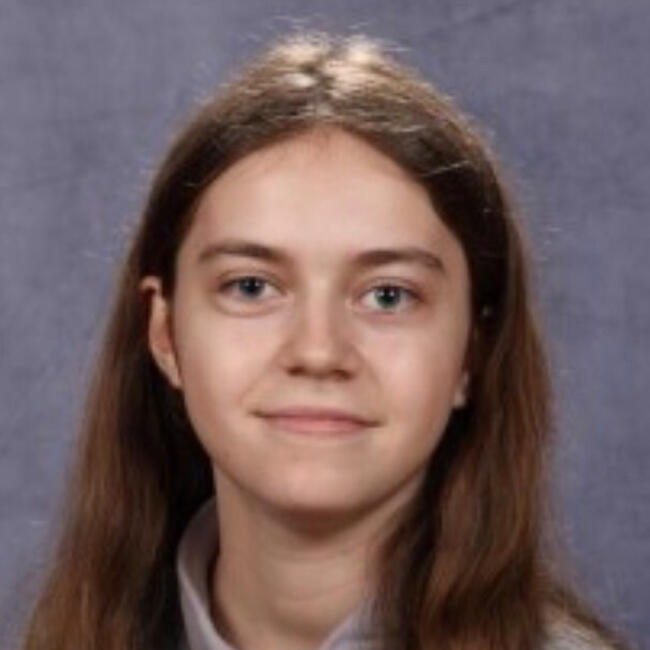 Babysitter in Marly-le-Roi: Lucie