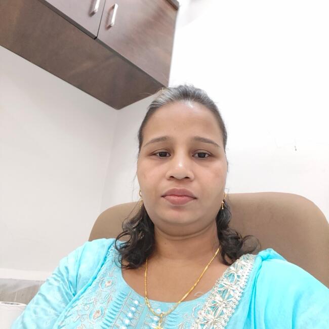Babysitter in Mumbai: Anna