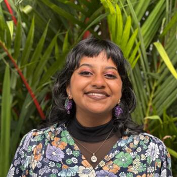 Niñera en Singapur: Krithi