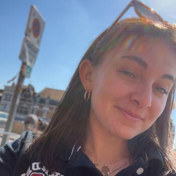 Baby-sitter Farceaux: Eléa