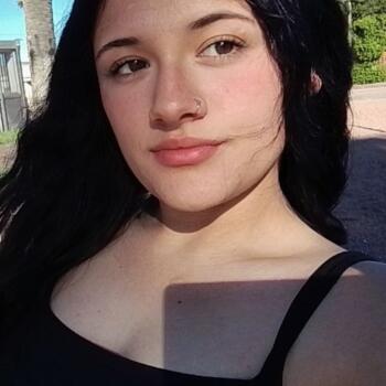 Niñera en Santa Rosa: Agustina