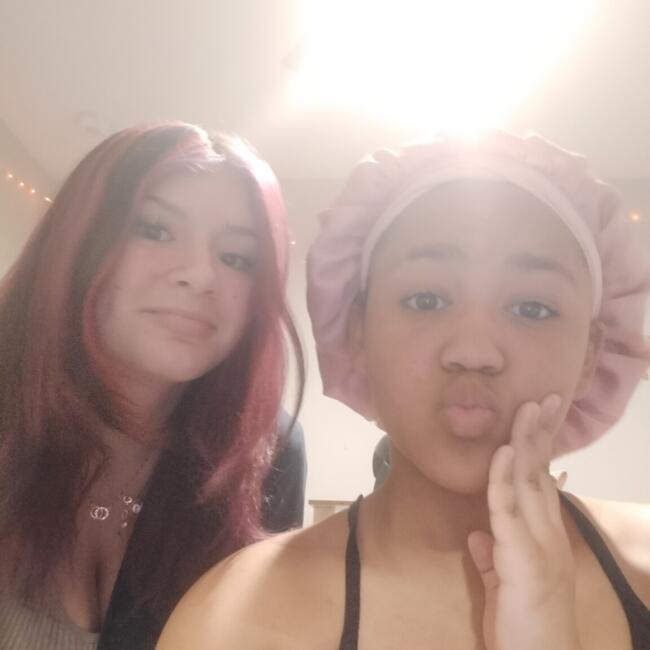 Babysitter in Acworth: Cheyenne and Lilly