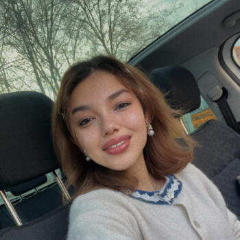 Babysitter in Villemomble: Eya