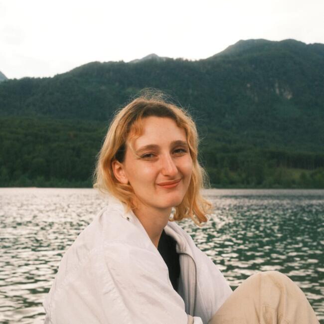 Babysitter in Brdo: Maša