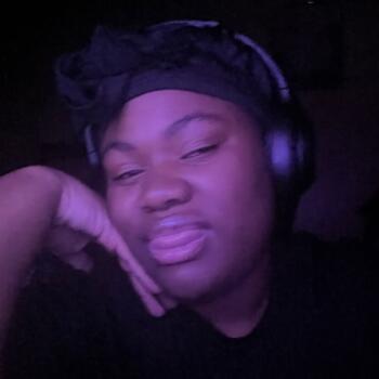 Babysitter in Concord (North Carolina): Seleste