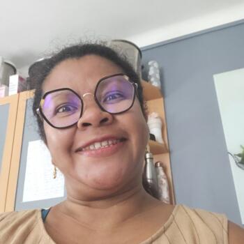 Baby-sitter Étampes: Nirina