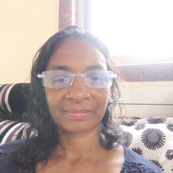 बम्बई में आया: Sangeeta