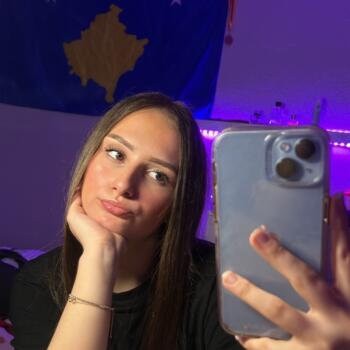 Babysitter in Onex: Elona