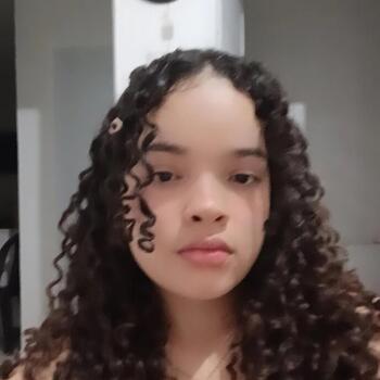 Babá em Itaitinga: Ana Letícia