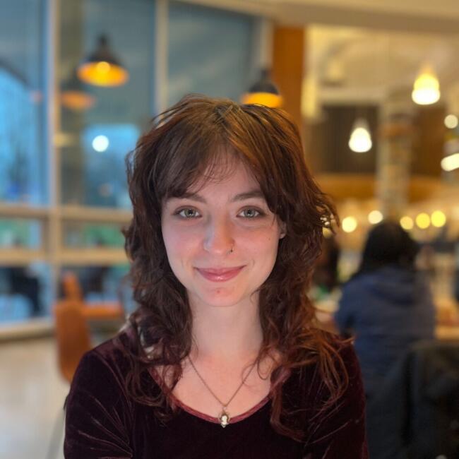 Babysitter in Lyon: Talia