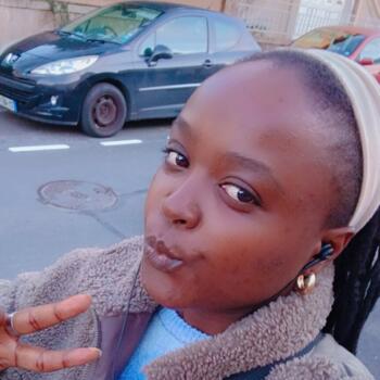 Babysitter in Albi: Christine