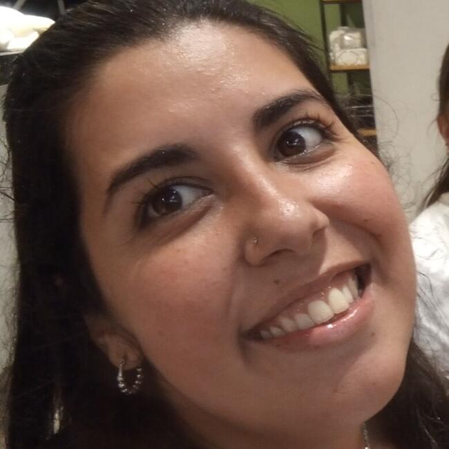 Niñera en Córdoba: Flor