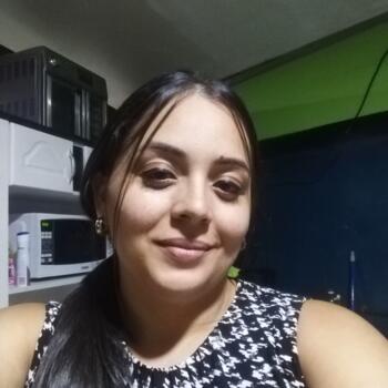 Babysitter in Guápiles: Vero