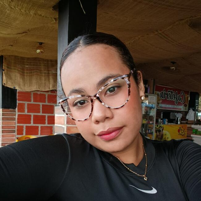 Niñera en Floridablanca: Kattia Ibañez