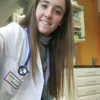 Babysitter L'Hospitalet de Llobregat: EVA