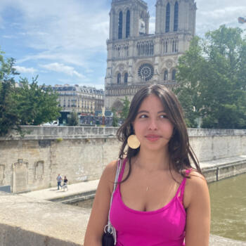 Babysitter Auderghem: Ines