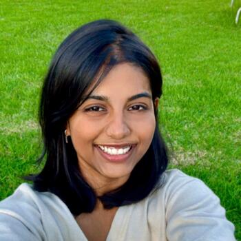 Babysitter in Sydney: Divyanshi