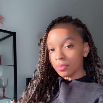 Babysitter em Odivelas: Camila