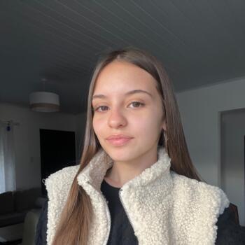 Babysitter in Montevideo: Agustina del Castillo