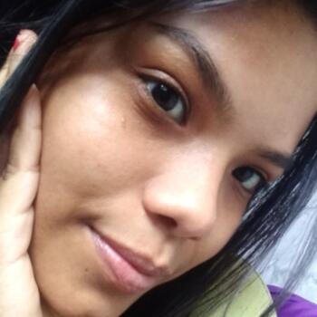 Babá em Ananindeua: Daniela