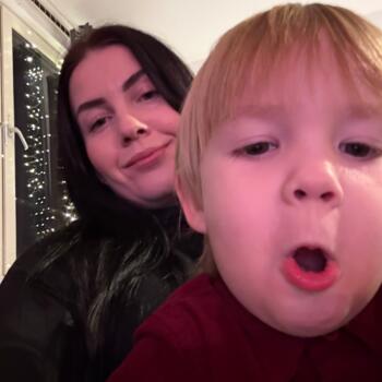 Babysitting job in The Hague: babysitting job Aurelija